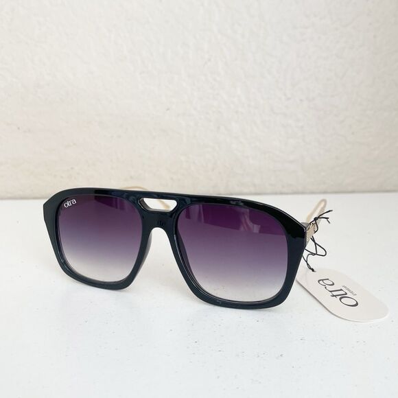 Otra  Eyewear Reina Matte Black smoke Oversized aviator style black sunglasses - Picture 4 of 9